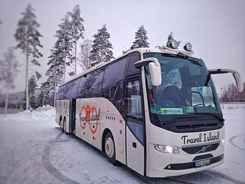 Ziemas pasaka Lapzemē 🚌